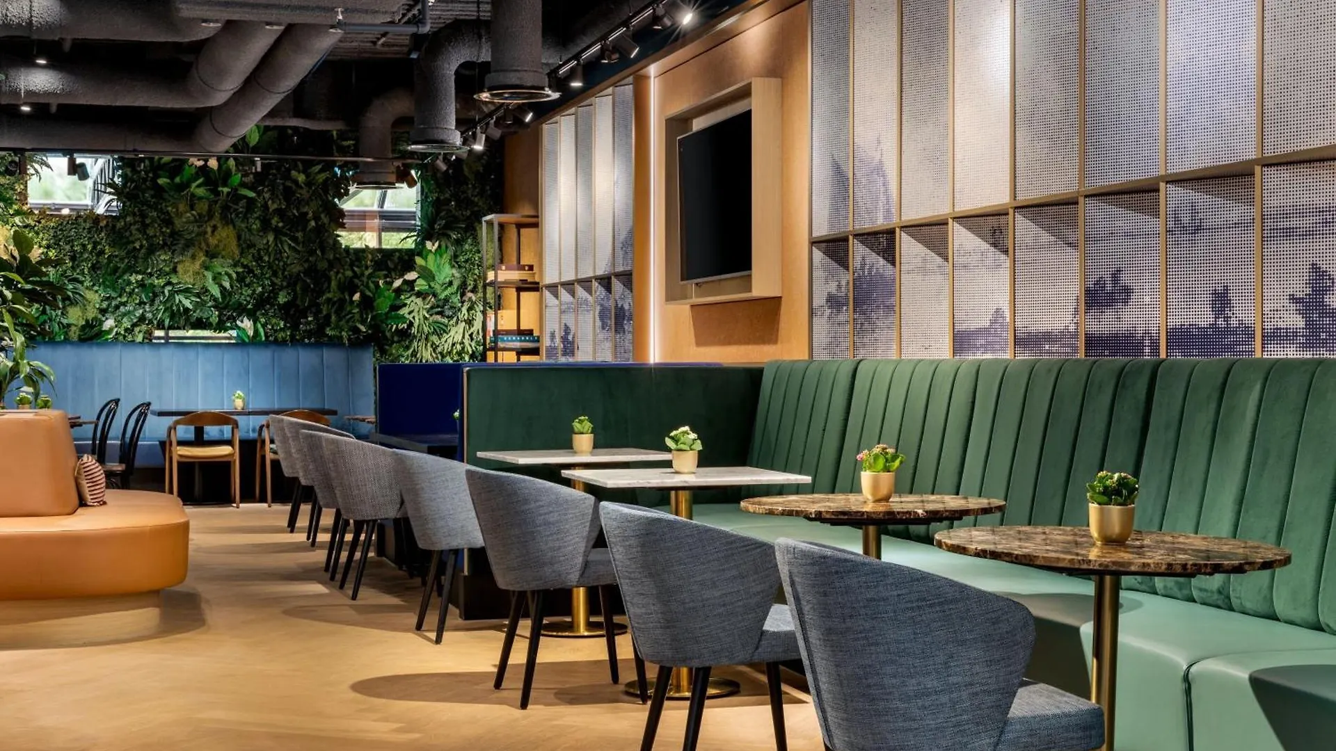 Corendon Amsterdam Schiphol Airport, A Tribute Portfolio Hotel Badhoevedorp